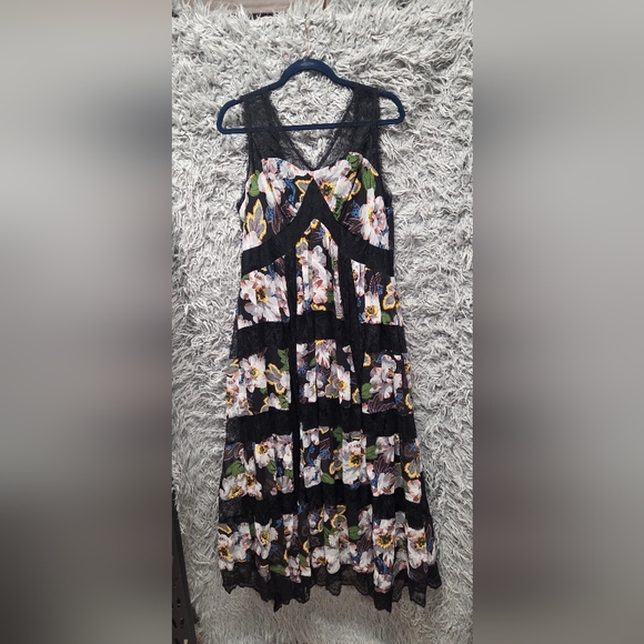 Anthropologie Dresses & Skirts - Anthropologie Black Floral Maxi Dress